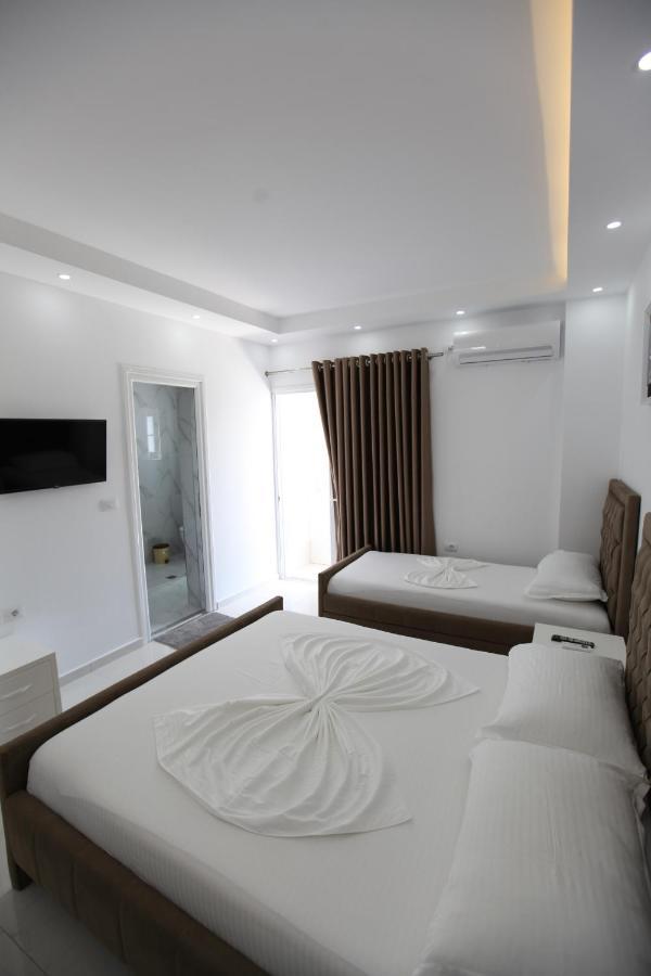 Anna Hotel Ksamil Exterior photo
