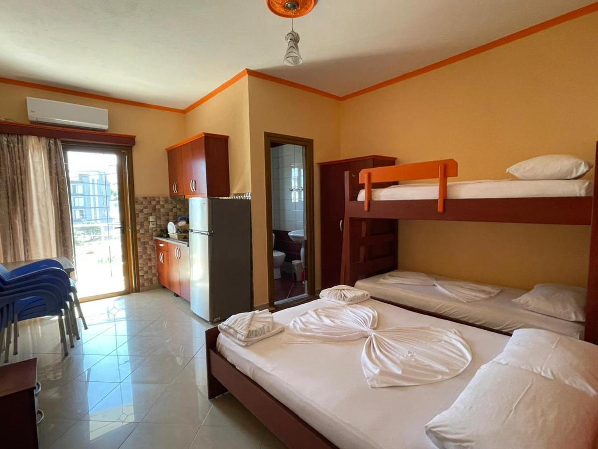Anna Hotel Ksamil Exterior photo